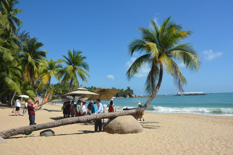 南海明珠，海南，碧海蓝天中的璀璨瑰宝